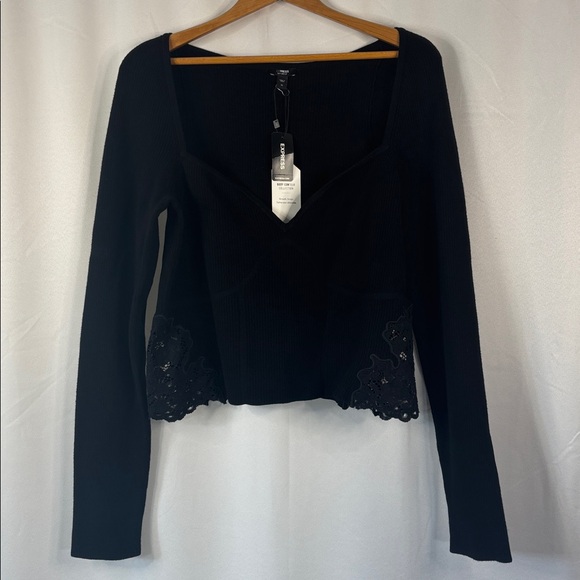 EXPRESS Black Body Contour Cropped Sweater with Lace Detail- NWT-XL - Picture 15 of 15
